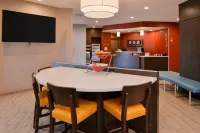 TownePlace Suites Laplace - Pools