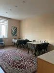 Sunrise Apartments - parking