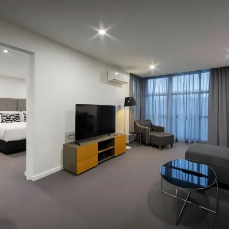Avenue Hotel Canberra