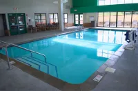 Isle Casino Hotel Bettendorf - Pools