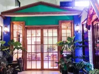 Time Travellers Hotel Hotels near Ermita