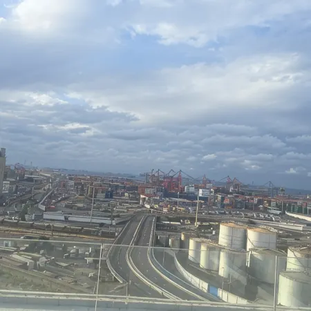 Marina Parc Suites Отели рядом с достопримечательностью «Центр города»