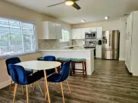 10 minutes to Mineral Springs w/large Pool and Pet Friendly! - 3-Star
