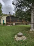 Clementine Cottage- Quiet Charming Cottage on Lincoln Lake