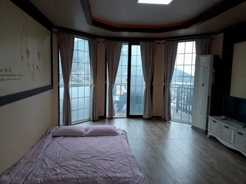 Geojedo from the Star Pension - เพนชั่น
