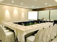 Hermes Palace Hotel Banda Aceh - parking