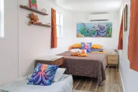 Octopus Den Glamping Site with AC