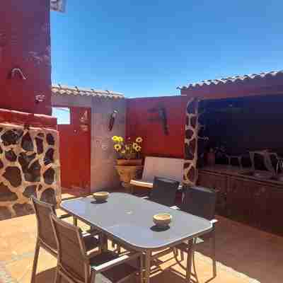 Wonderful Typical Canarian House with Outdoor Pool and Wifi in the Mountains. Hotel Exterior