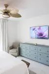 Casa Vilano 108, 5 Min Walk to Beach, Family+Pet Friendly,Heated Pool,Putt-Putt! - 4-Star