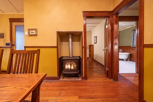 Johnston Canyon Lodge & Bungalows - Morgenmad
