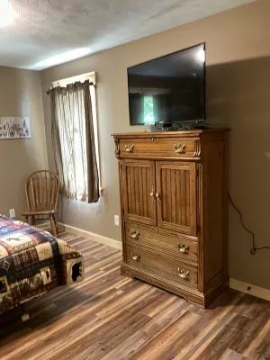 Quite Cottage on Private Lake w/Fishing Boat Included! - 3-Star
