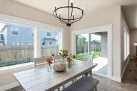 Seasons Guest Home - 3-Star