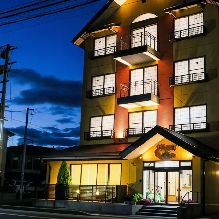 TOMOEYA RYOKAN