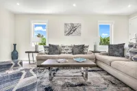 Close2Beach - Sleeps 11- Pool - Firepit - Bikes - Patio - 3성급