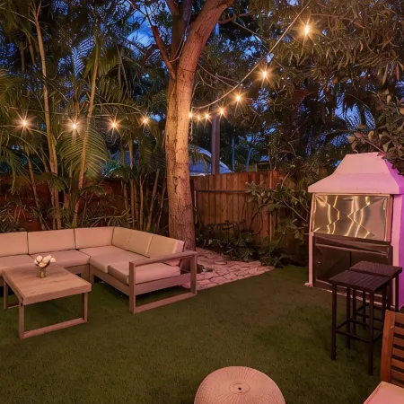 Oasis In the heart of Miami! Luxury Villa! 10m to Beach! Private Gym and Pool !!