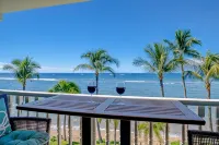 Romantic Oceanfront Condo at Lahaina Shores with Sweeping Ocean Views