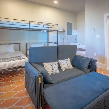 Luxury Cabin on Ski Bike Trail, 4Br, Hot Tub with Mountain Views