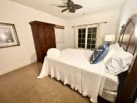 Beautiful 4BR/4BA.Close to HHI/SAV/BEU, 5 minutes to Palmetto Bluff's entrance