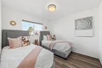 Bach Pad Near Palm Springs, CA Golf, Hockey, Festivals - 5Br Spacious,Pool, Spa - Boutique