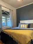 Bird's Eye View- Bungalow with Screened-in Porch and Fireplace - Wifi