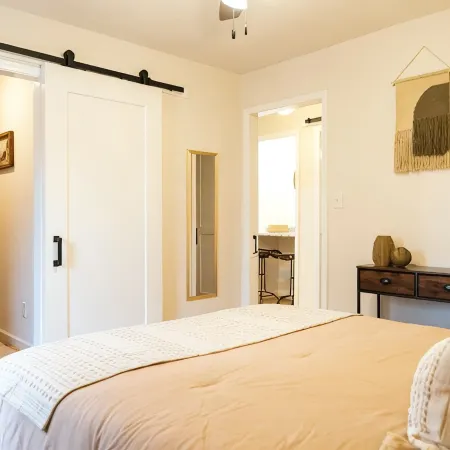 Charming Getaway in Comfort, TX - Relax, Recharge, Explore - Texas Wine Country