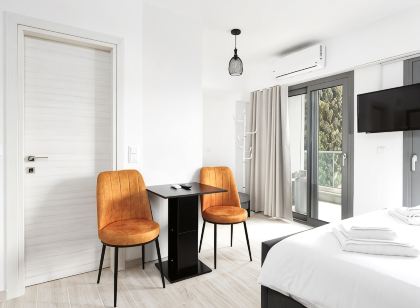 Velvet Luxury Studios in the City Center by BiNoBi!