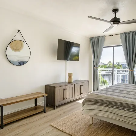 Waterfront Key Largo Escape with Boat Slip and Beautiful Sunrise Views