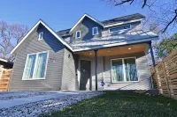 UT; HOME WITH FREE BREAKFAST & LATE CHECKOUT - Bungalows