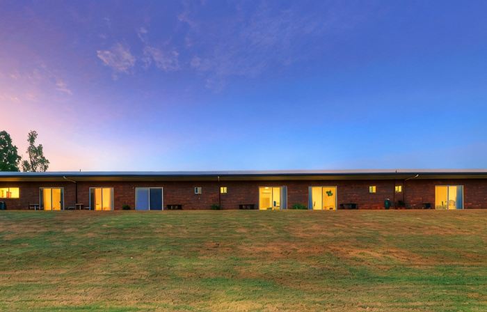 Heritage Lodge Motel