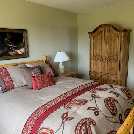 Large mountain home with stunning views of Georgetown Lake and Pintler Range