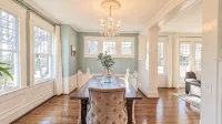 2bed Apt - 5 min walk to Swamp Rabbit - 15min walk to downtown - 3min walk BSWA - Condos