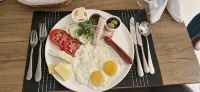 New Amaan Hotel - breakfast