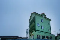 Ulsan Bluebird Pension - Pool