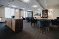 Hotel Burnaby - 2-Star