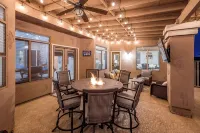 Heated Resort Pool + Hot Tub / Near Stadium - 4-Star