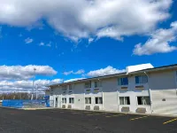 Motel 6 Fort Wayne, IN - Bãi đậu xe