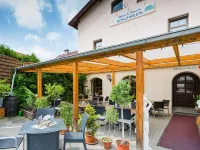 Hotel & Ferienwohnungen Bohlenblick - Homestays