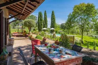 Villa in Gambassi with pool, A/C, village and restaurant at walking distance, - Wi-Fi