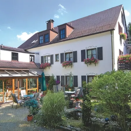 Arrivel Hotel am Bergson