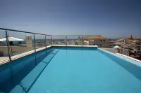 Apartamentos la Botica de Nerja - Pools
