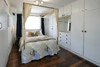 Yellow Cottage | Bush & Beach | Great Barrier Reef - parcheggio