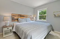 Lake Living on Castle Rock Lake, Close to WI Dells, Family Friendly - Wifi