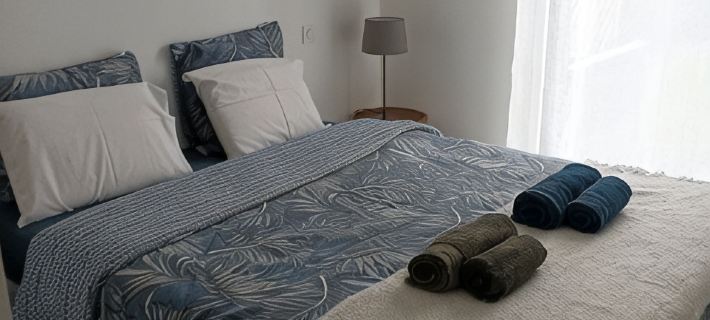 New T2 with south-facing garden 5 minutes from the beach <br loading=