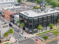 Ocala Downtown Square Apartment - Kitchenette