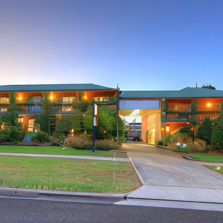 The Vines Motel & Cottages