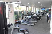 Courtleigh Hotel & Suites - Fitnessstudio