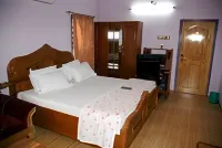 Hotel Sri Akshardham,Vaitheeswaran Koil فنادق في Mayiladuthurai