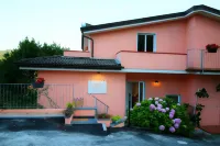 B & B la Marmifera Hotels in Carrara