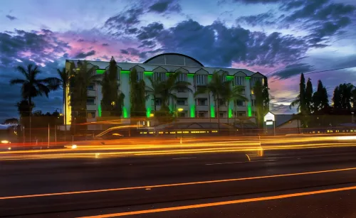 Cairns Sheridan Hotel Hotels in Cairns North