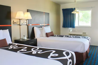 Chaparral Motor Inn